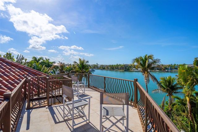 1394 HARBOR DRIVE, Sarasota, FL 34239