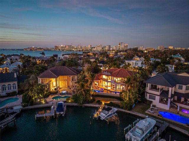 1394 HARBOR DRIVE, Sarasota, FL 34239