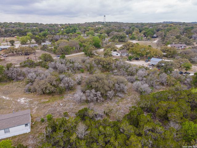223 BLUFF VIEW DR, Spring Branch, TX 78070