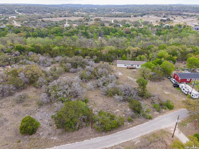 223 BLUFF VIEW DR, Spring Branch, TX 78070