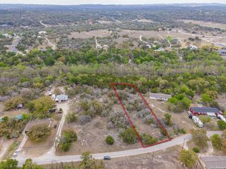 223 BLUFF VIEW DR, Spring Branch, TX 78070