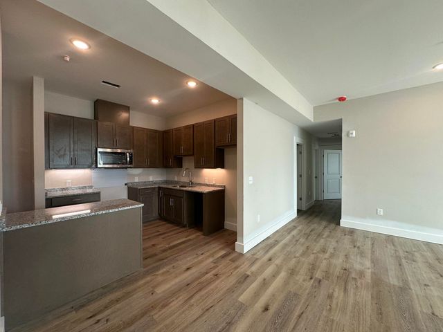 1000 Marisco Drive 4202, Ladson, SC 29456