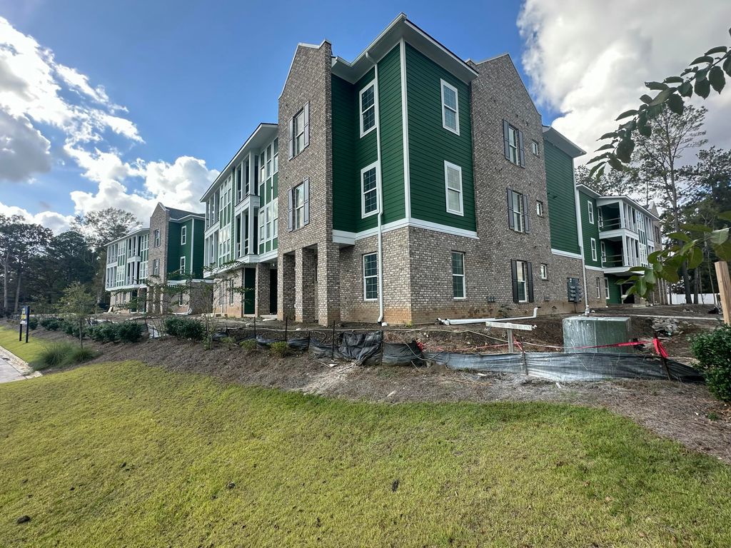 1000 Marisco Drive 4202, Ladson, SC 29456