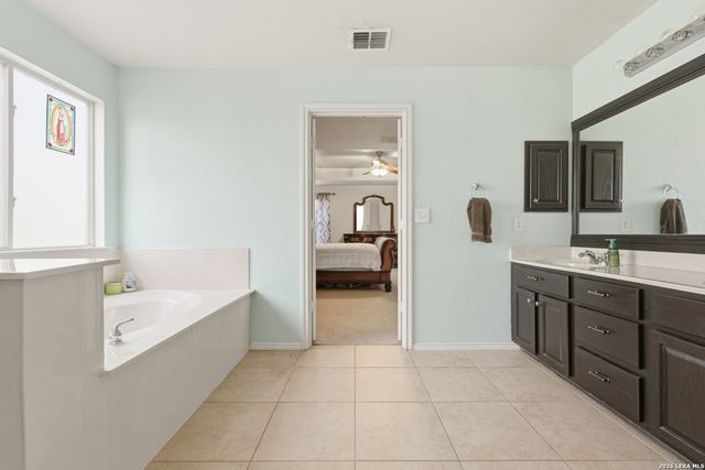 409 Circle Star, Schertz, TX 78154