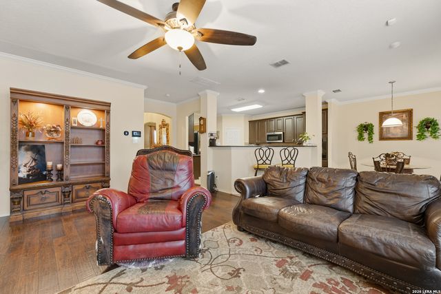 409 Circle Star, Schertz, TX 78154