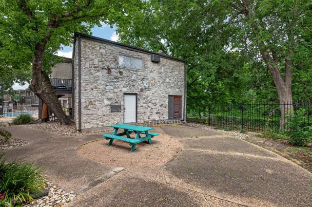 5820 Berkman DR 120, Austin, TX 78723