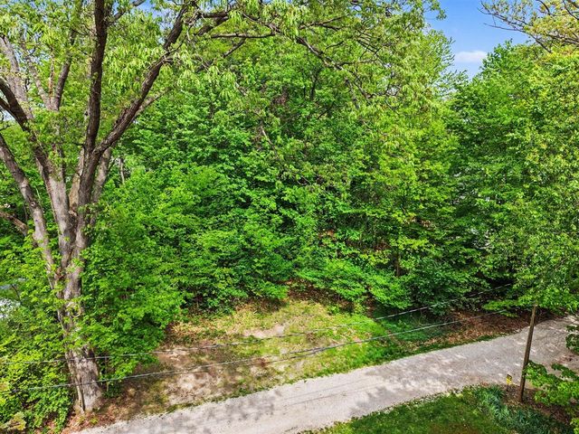 434 Beech Street, South Haven, MI 49090