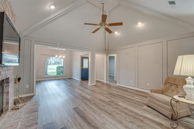 8720 Woodstream Drive, Frisco, TX 75034