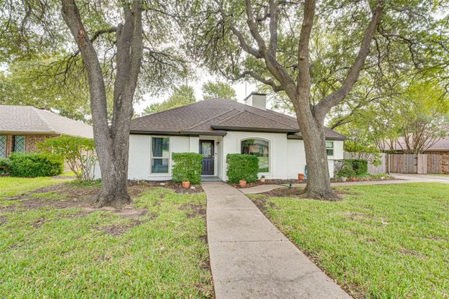 8720 Woodstream Drive, Frisco, TX 75034