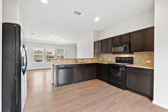 13024 Tinker ST, Manor, TX 78653