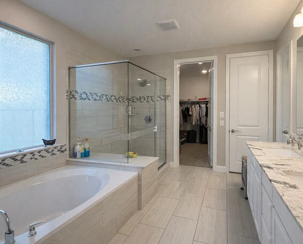 2136 W Chapman Lane, Little Elm, TX 75068