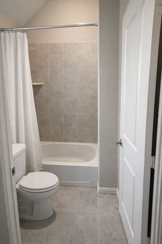 2136 W Chapman Lane, Little Elm, TX 75068