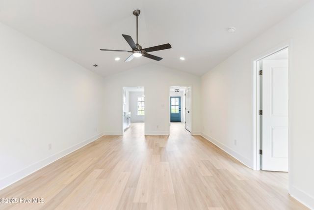 4930 N Hampton Drive SE, Southport, NC 28461