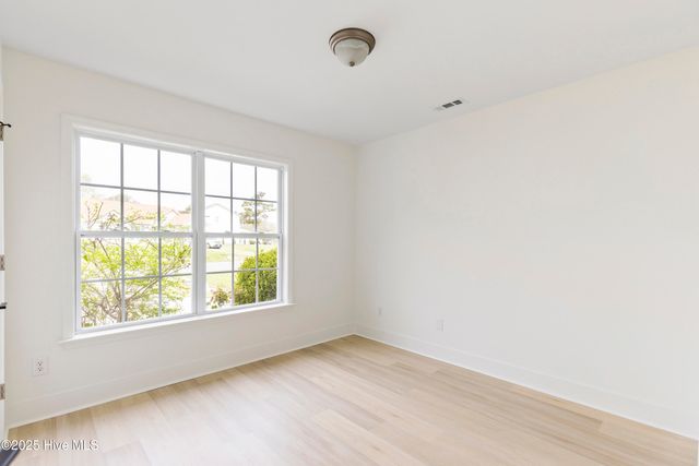 4930 N Hampton Drive SE, Southport, NC 28461