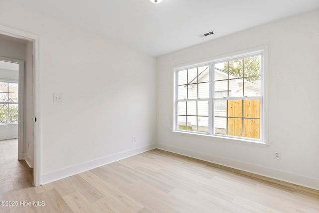 4930 N Hampton Drive SE, Southport, NC 28461