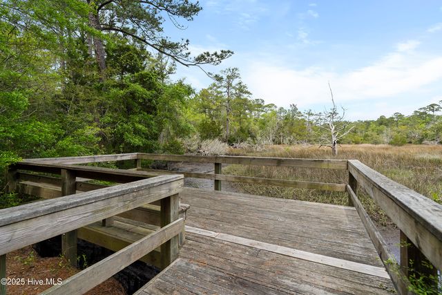 4930 N Hampton Drive SE, Southport, NC 28461