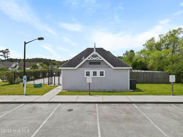 4930 N Hampton Drive SE, Southport, NC 28461