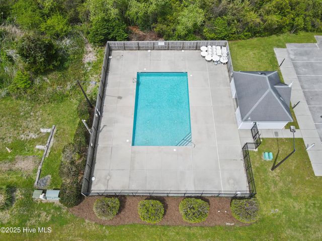 4930 N Hampton Drive SE, Southport, NC 28461