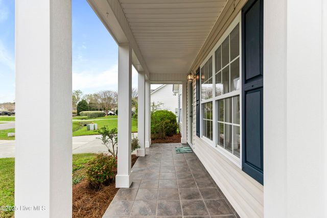 4930 N Hampton Drive SE, Southport, NC 28461