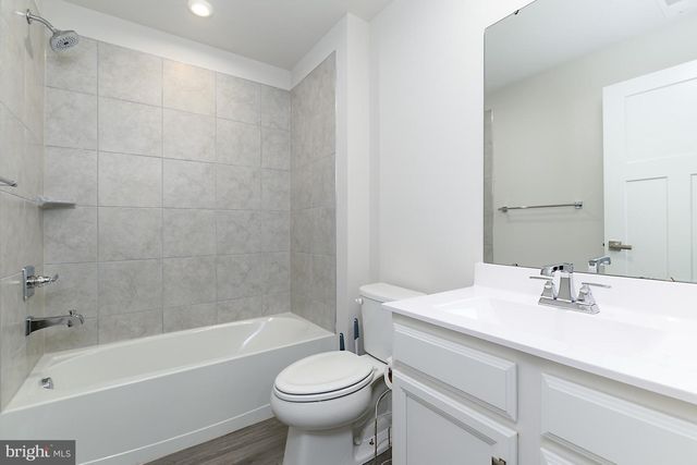 527 SWANSEA DR, Middletown, DE 19709