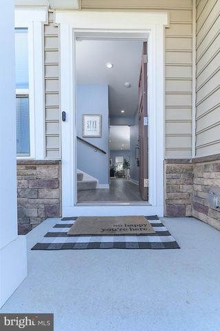 527 SWANSEA DR, Middletown, DE 19709