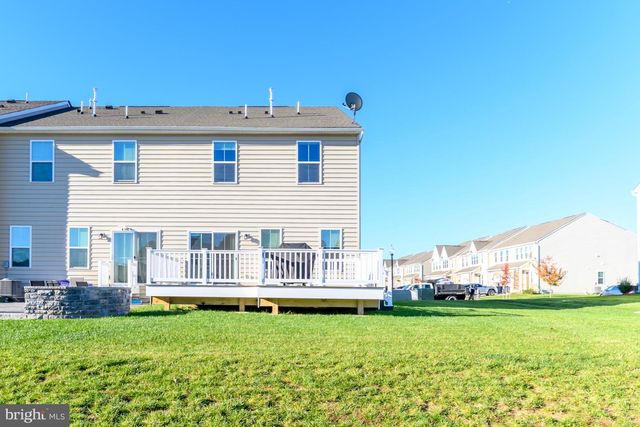 527 SWANSEA DR, Middletown, DE 19709