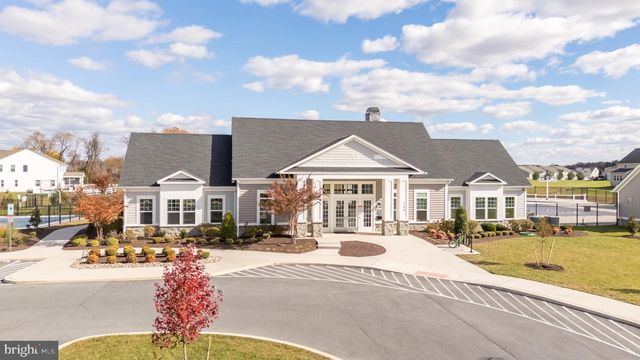 527 SWANSEA DR, Middletown, DE 19709