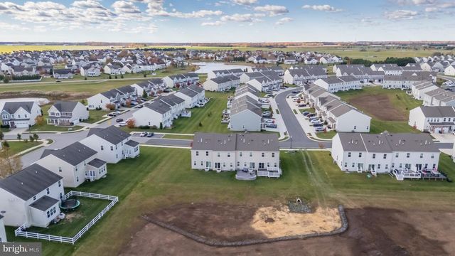 527 SWANSEA DR, Middletown, DE 19709