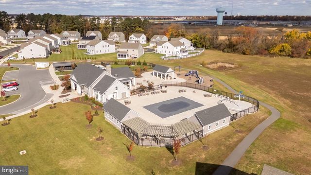 527 SWANSEA DR, Middletown, DE 19709