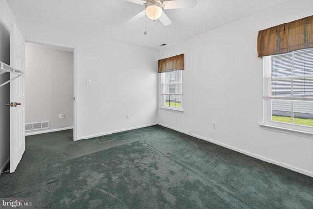 732 CASCADE DR N, Mount Laurel, NJ 08054