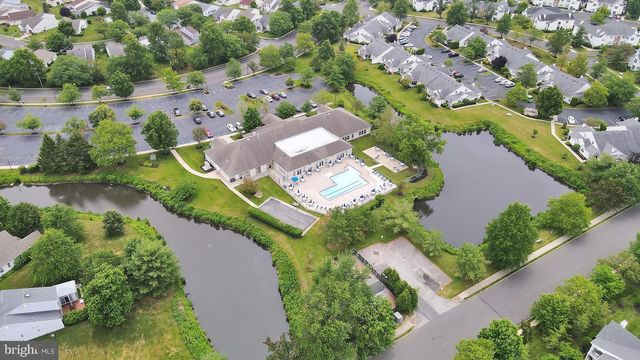 732 CASCADE DR N, Mount Laurel, NJ 08054