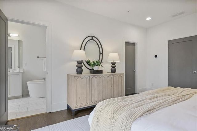 1332 Booth Avenue NW, Atlanta, GA 30318