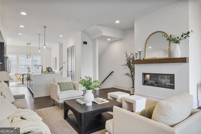 1332 Booth Avenue NW, Atlanta, GA 30318