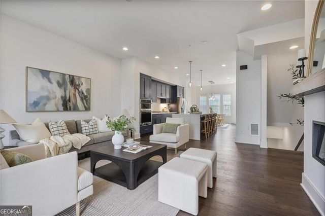 1332 Booth Avenue NW, Atlanta, GA 30318