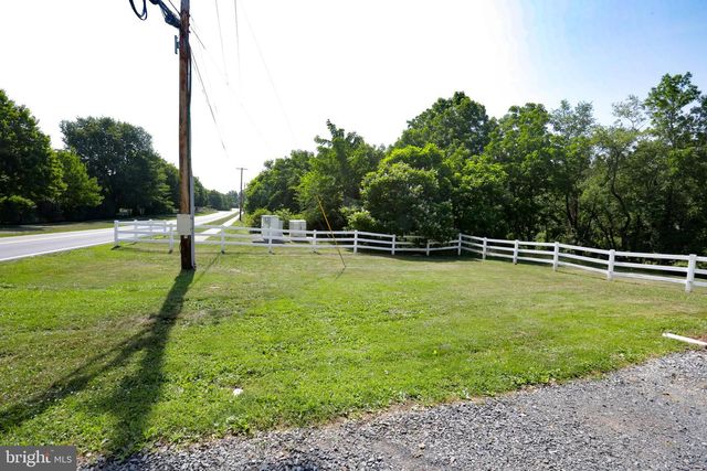 1148 GROSSER RD, Gilbertsville, PA 19525