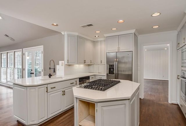4601 Club Circle NE, Atlanta, GA 30319