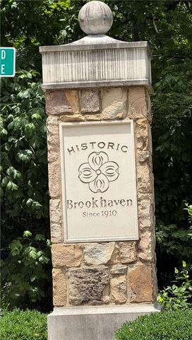 4601 Club Circle NE, Atlanta, GA 30319