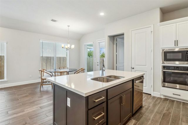 1117 Blue Oak BLVD, San Marcos, TX 78666
