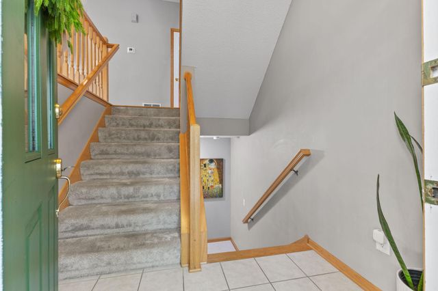 13892 52nd Avenue N, Plymouth, MN 55446