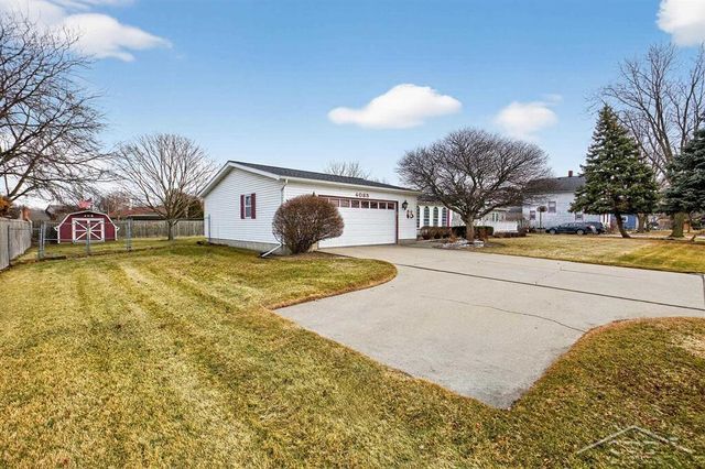 4085 2 Mile Road, Bay City, MI 48706