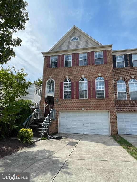 13627 CEDAR RUN LN, Herndon, VA 20171