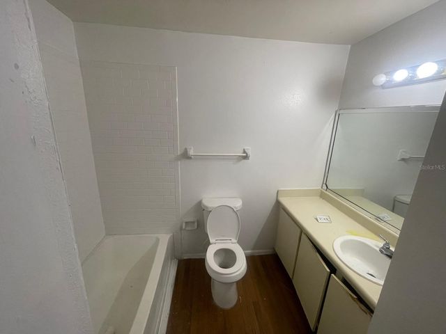 646 KENWICK CIRCLE 205, Casselberry, FL 32707