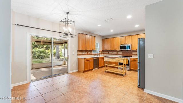 1618 TIMBER CROSSING Lane, Jacksonville, FL 32225