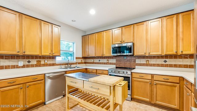 1618 TIMBER CROSSING Lane, Jacksonville, FL 32225