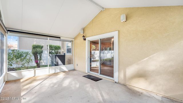 1618 TIMBER CROSSING Lane, Jacksonville, FL 32225