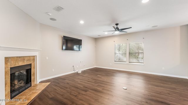 1618 TIMBER CROSSING Lane, Jacksonville, FL 32225