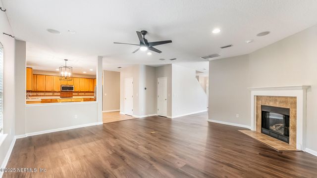1618 TIMBER CROSSING Lane, Jacksonville, FL 32225