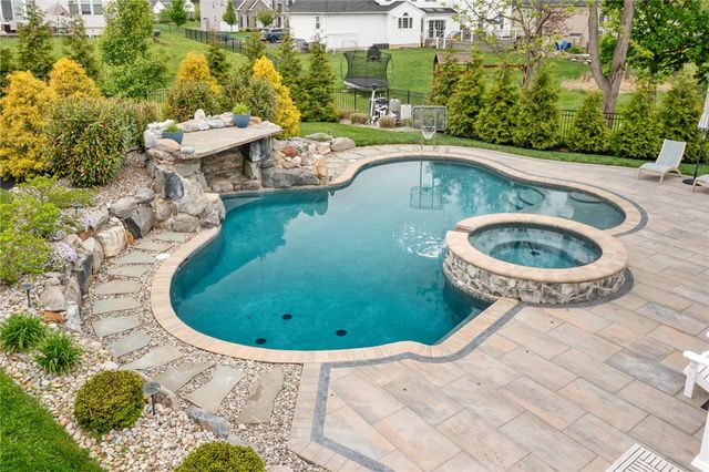 6436 Fox Glove Lane, Upper Saucon Twp, PA 18034