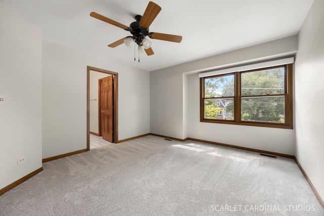 526 E Highland Avenue, Villa Park, IL 60181