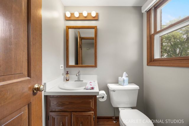 526 E Highland Avenue, Villa Park, IL 60181